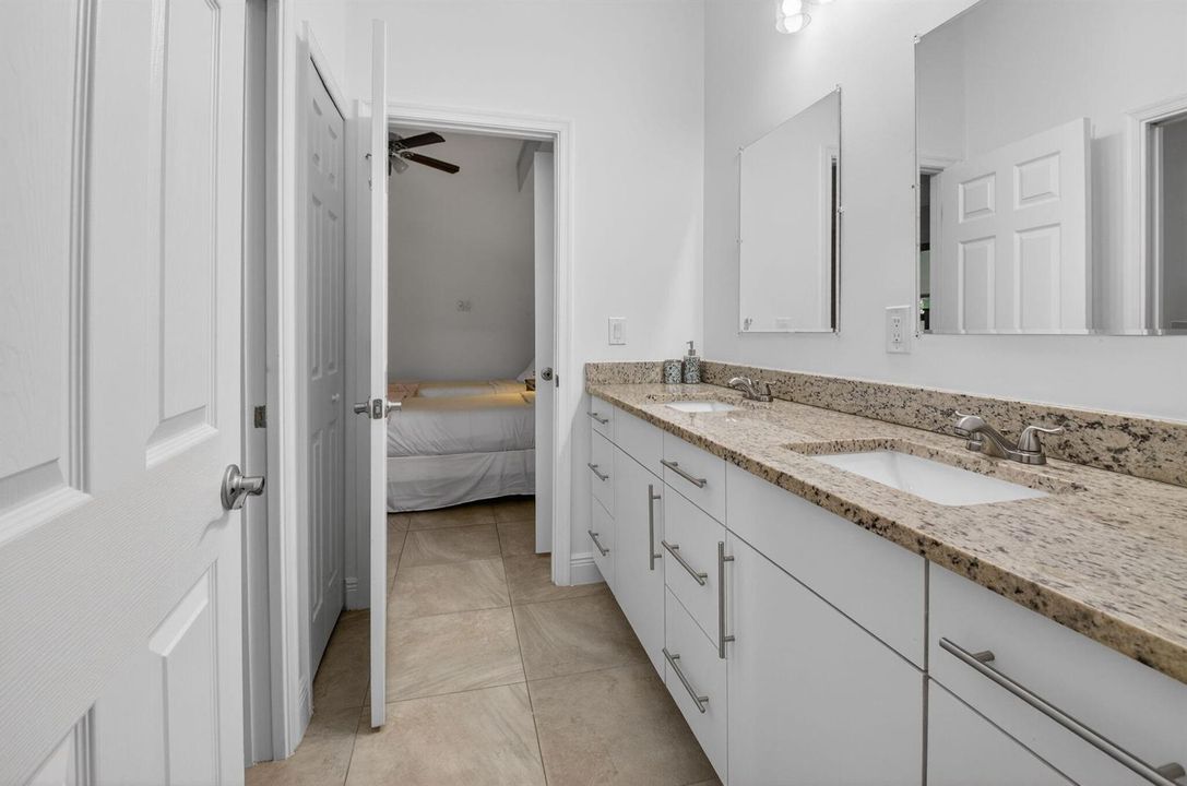 Bathoom 3