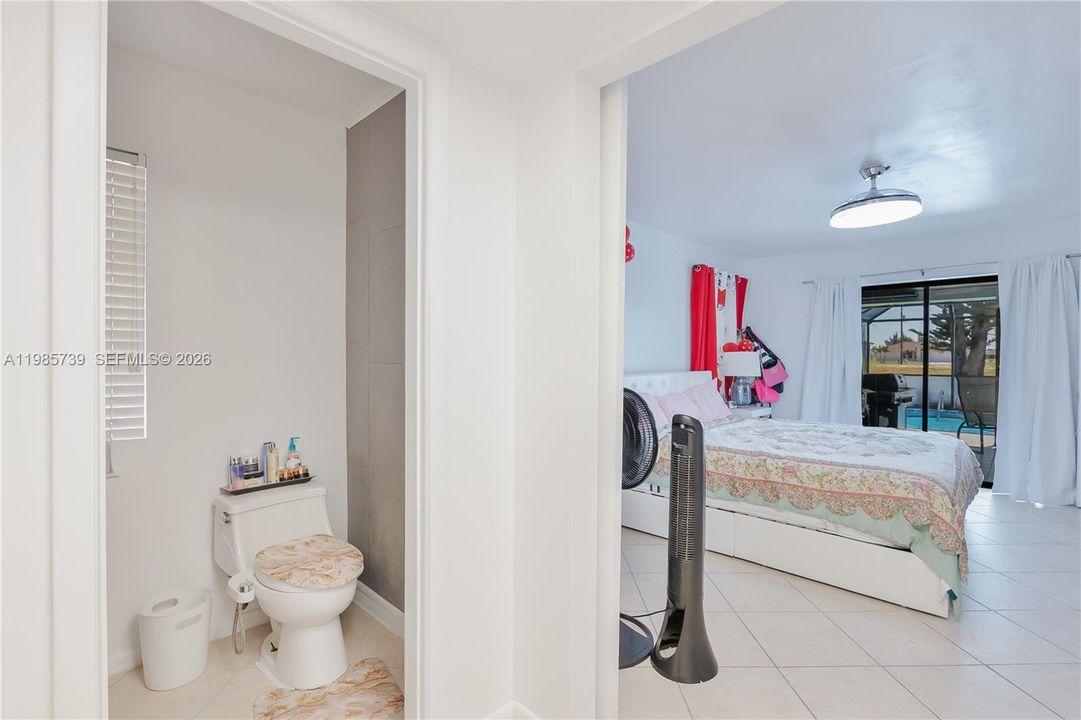 En Venta: $392,000 (3 camas, 2 baños, 1913 Pies cuadrados)