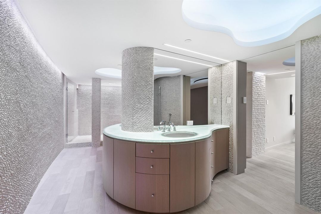 014-3360SouthOceanBoulevard-PalmBeach-FL
