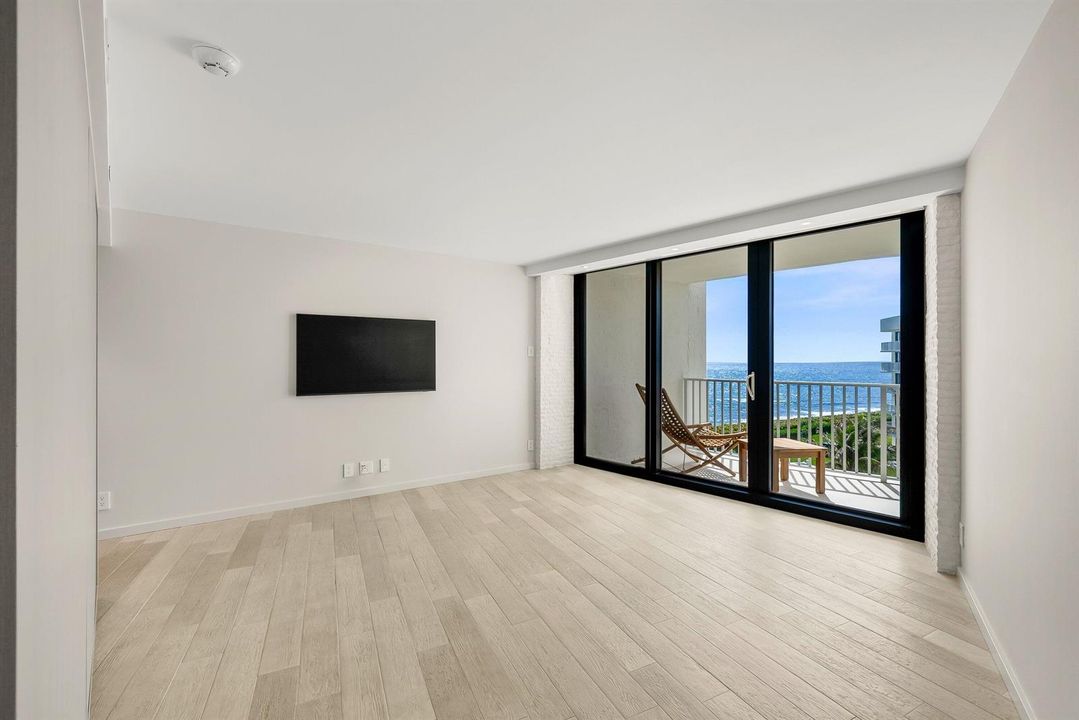 Primary Bedroom Facing Ocean