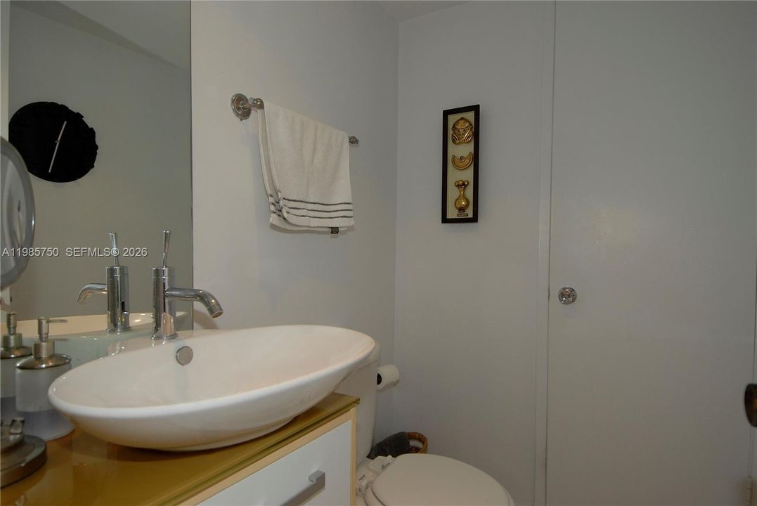 En Venta: $375,000 (1 camas, 1 baños, 768 Pies cuadrados)