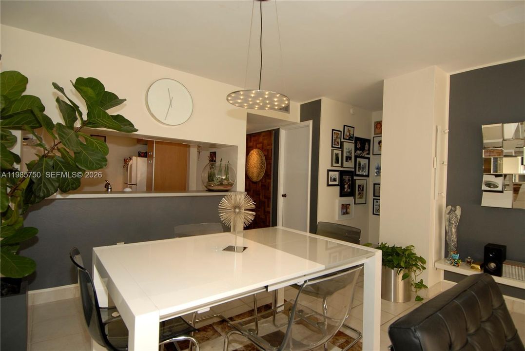 En Venta: $375,000 (1 camas, 1 baños, 768 Pies cuadrados)
