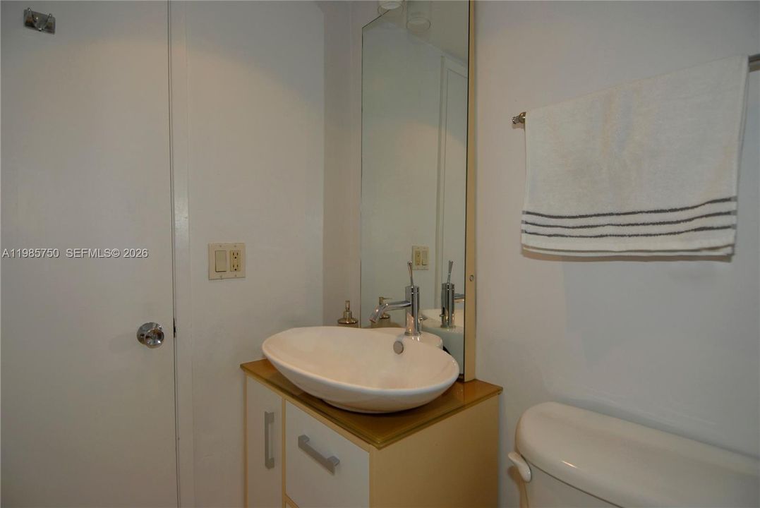 En Venta: $375,000 (1 camas, 1 baños, 768 Pies cuadrados)
