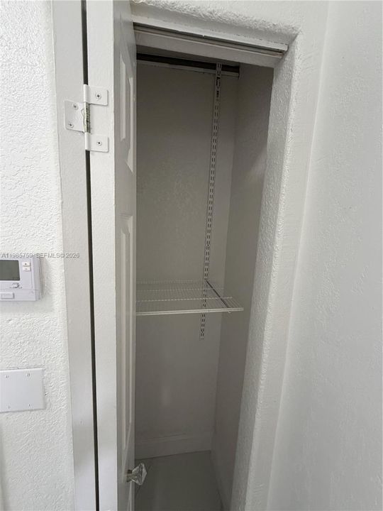 En Renta: $1,600 (1 camas, 1 baños, 2666 Pies cuadrados)