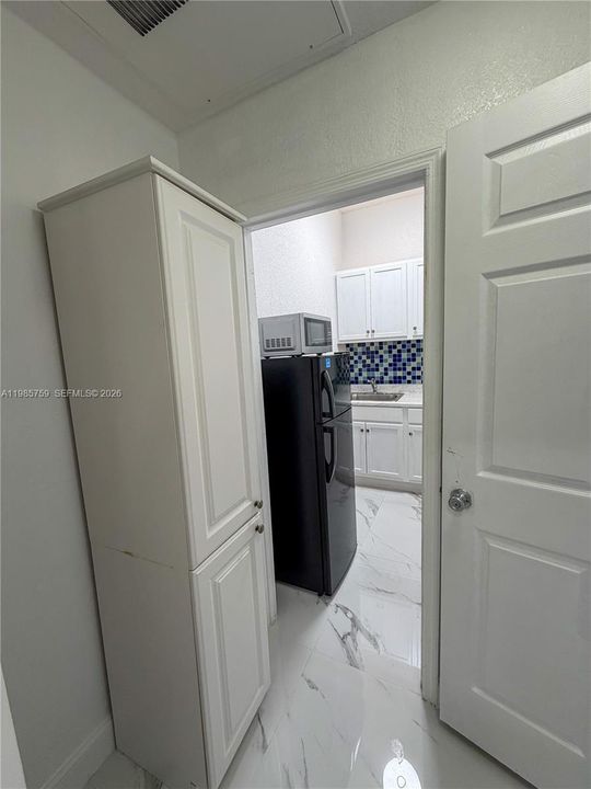 En Renta: $1,600 (1 camas, 1 baños, 2666 Pies cuadrados)