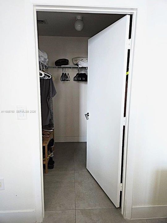 For Sale: $679,900 (2 beds, 2 baths, 1670 Square Feet)