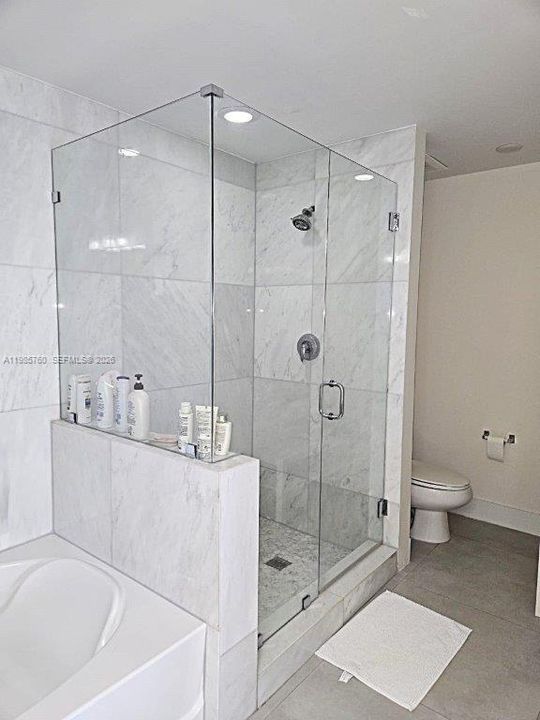 For Sale: $679,900 (2 beds, 2 baths, 1670 Square Feet)