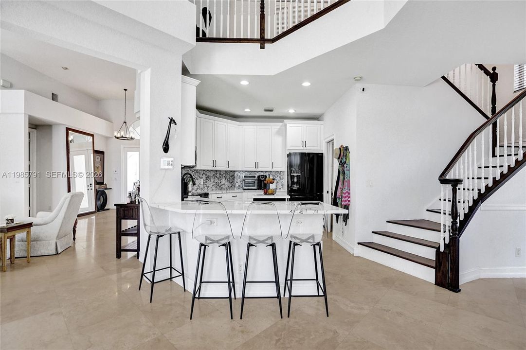Recently Sold: $1,350,000 (5 beds, 4 baths, 3752 Square Feet)