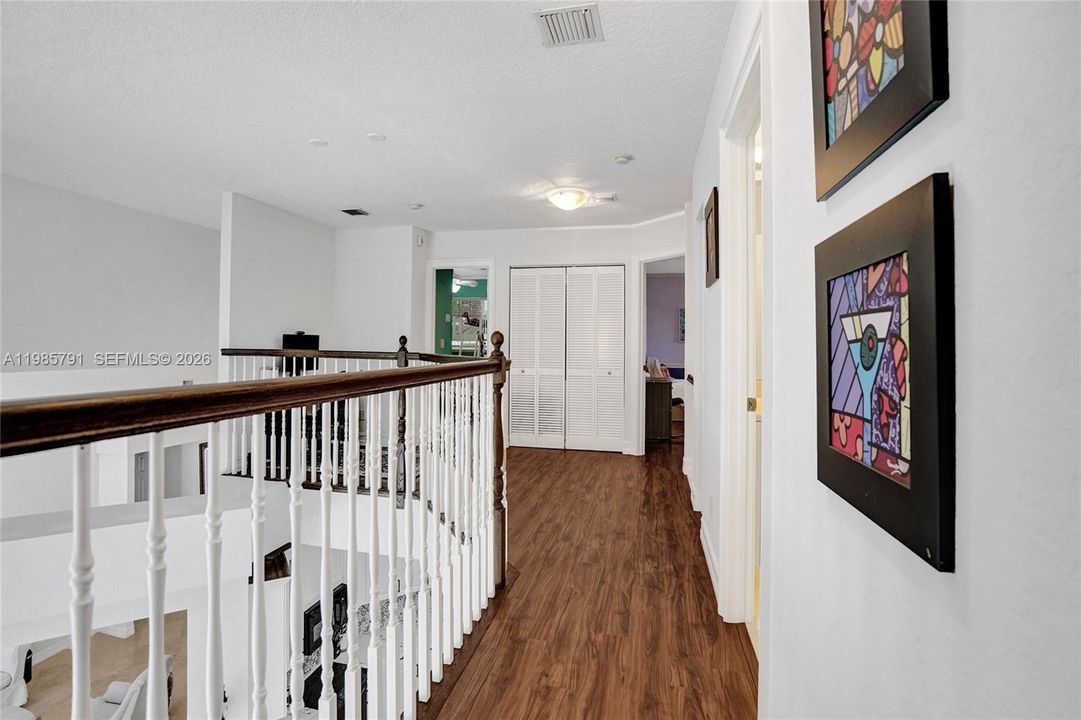 Recently Sold: $1,350,000 (5 beds, 4 baths, 3752 Square Feet)