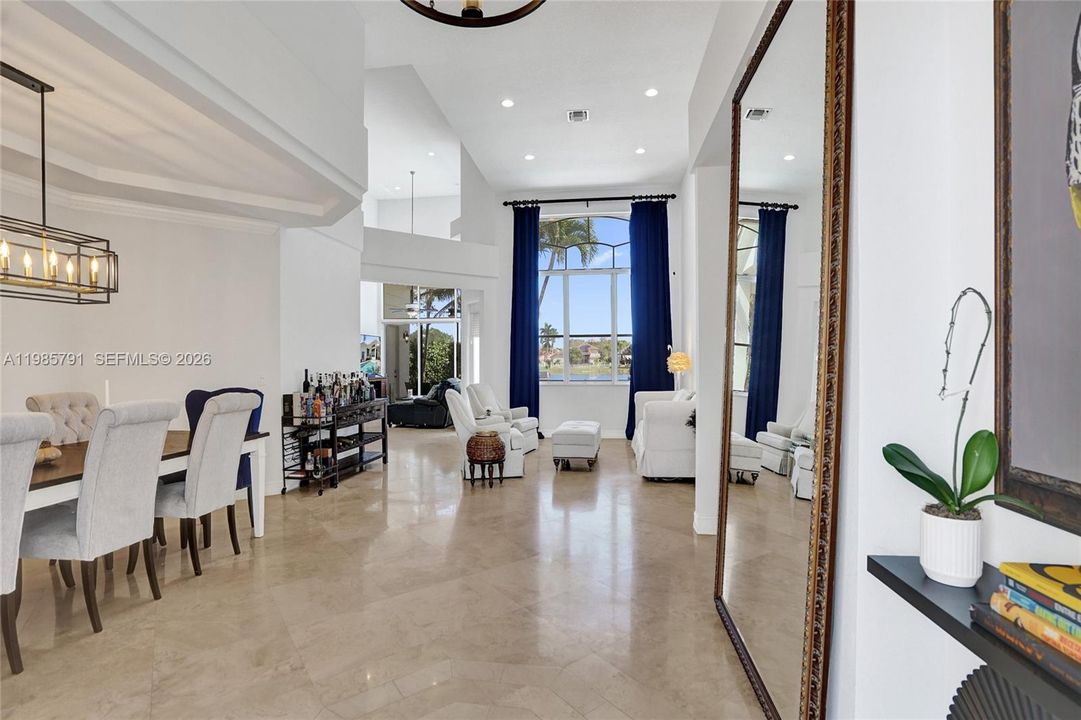 Recently Sold: $1,350,000 (5 beds, 4 baths, 3752 Square Feet)