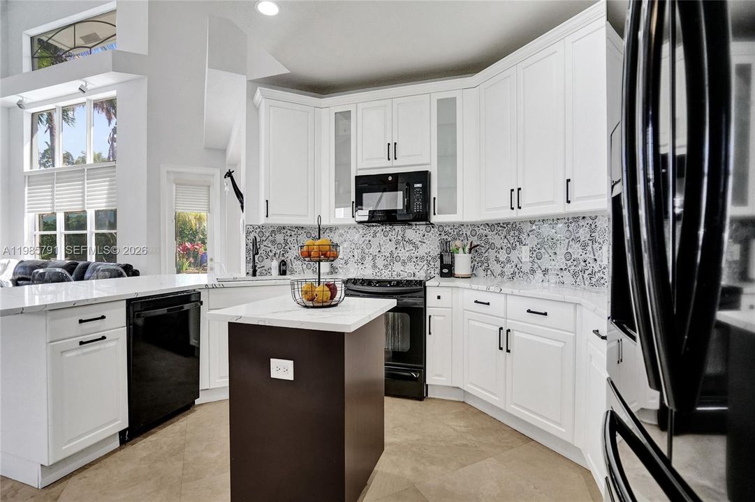 Recently Sold: $1,350,000 (5 beds, 4 baths, 3752 Square Feet)