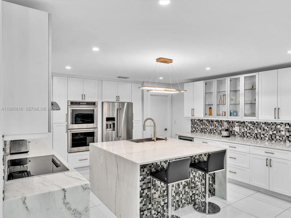 For Sale: $2,475,000 (4 beds, 3 baths, 3052 Square Feet)