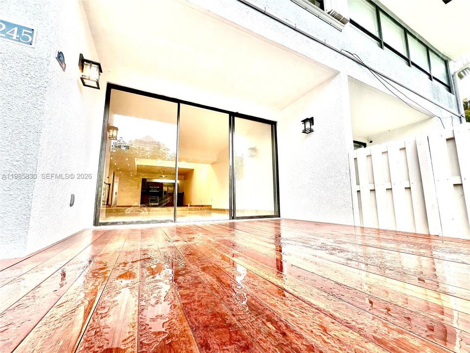 На продажу: $989,000 (3 спален, 2 ванн, 2265 Квадратных фут)