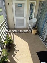 For Sale: $209,000 (2 beds, 2 baths, 1023 Square Feet)