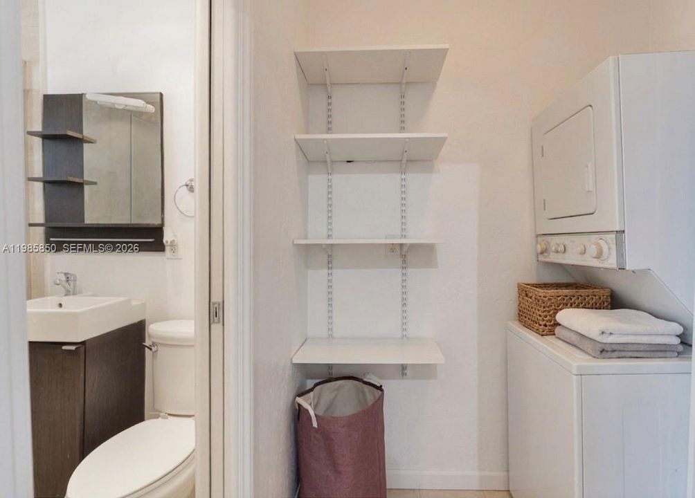 En Venta: $220,000 (1 camas, 1 baños, 407 Pies cuadrados)