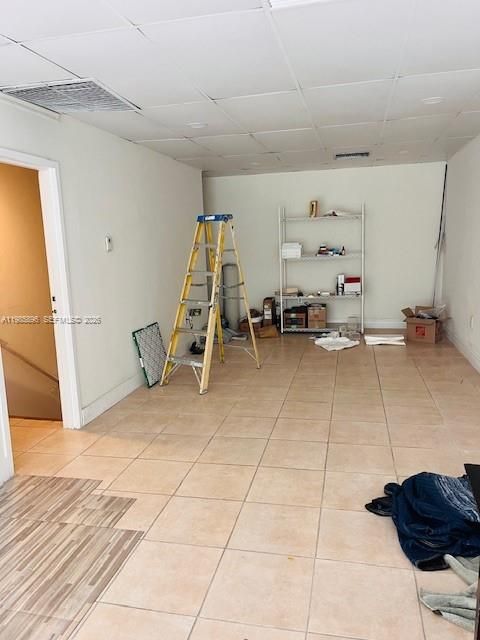 В аренду: $7,200 (0 спален, 0 ванн, 0 Квадратных фут)