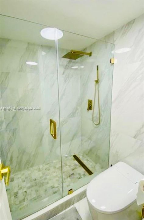 Недавно арендовано: $2,150 (2 спален, 2 ванн, 1100 Квадратных фут)