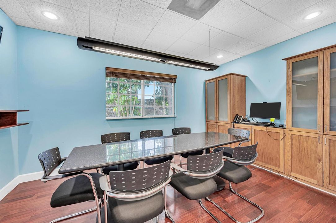 6090 BOULEVARD OF CHAMPIONS-37