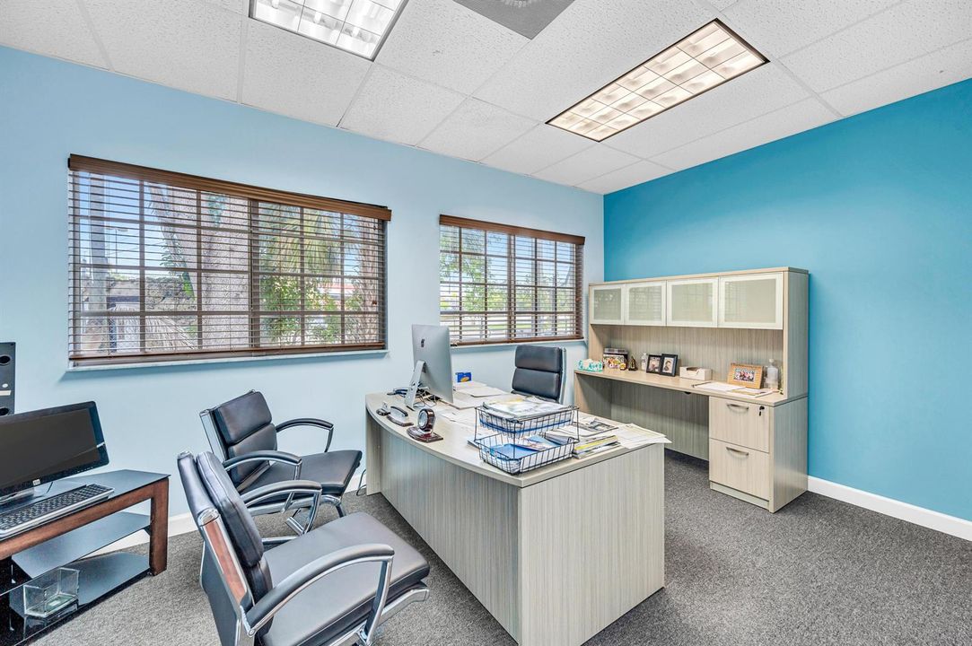 6090 BOULEVARD OF CHAMPIONS-48