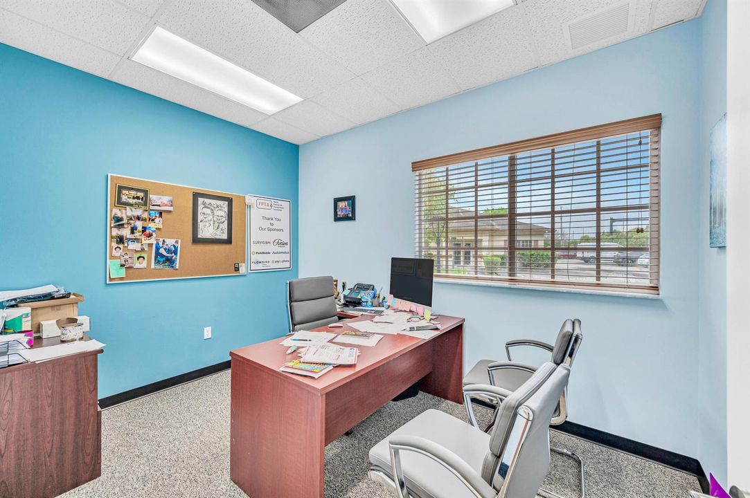 6090 BOULEVARD OF CHAMPIONS-51