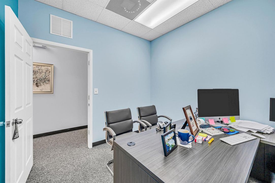 6090 BOULEVARD OF CHAMPIONS-59