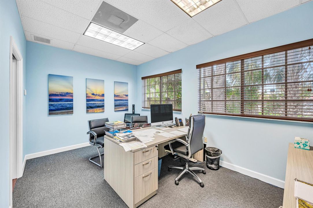 6090 BOULEVARD OF CHAMPIONS-49