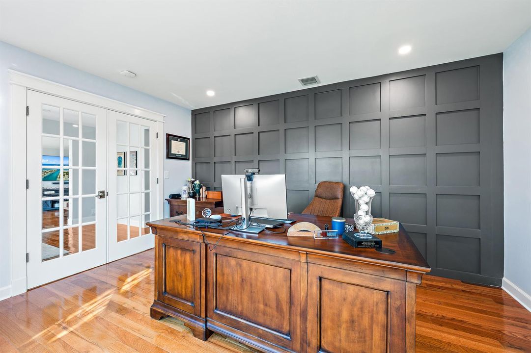 4143_Hickory_Dr-_1