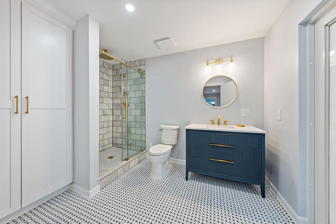 Cabana Bathroom