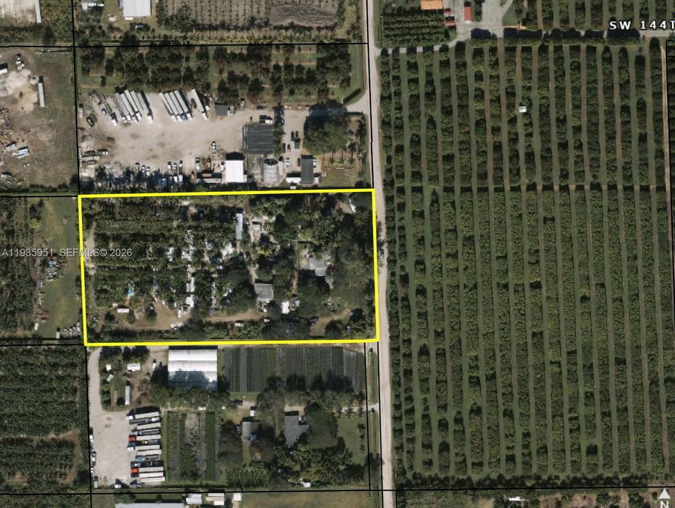 Vendido Recientemente: $999,999 (5.00 acres)