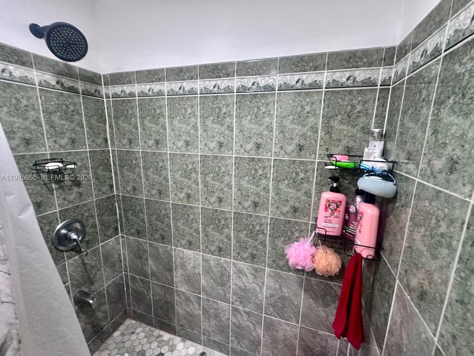 На продажу: $189,000 (1 спален, 1 ванн, 510 Квадратных фут)