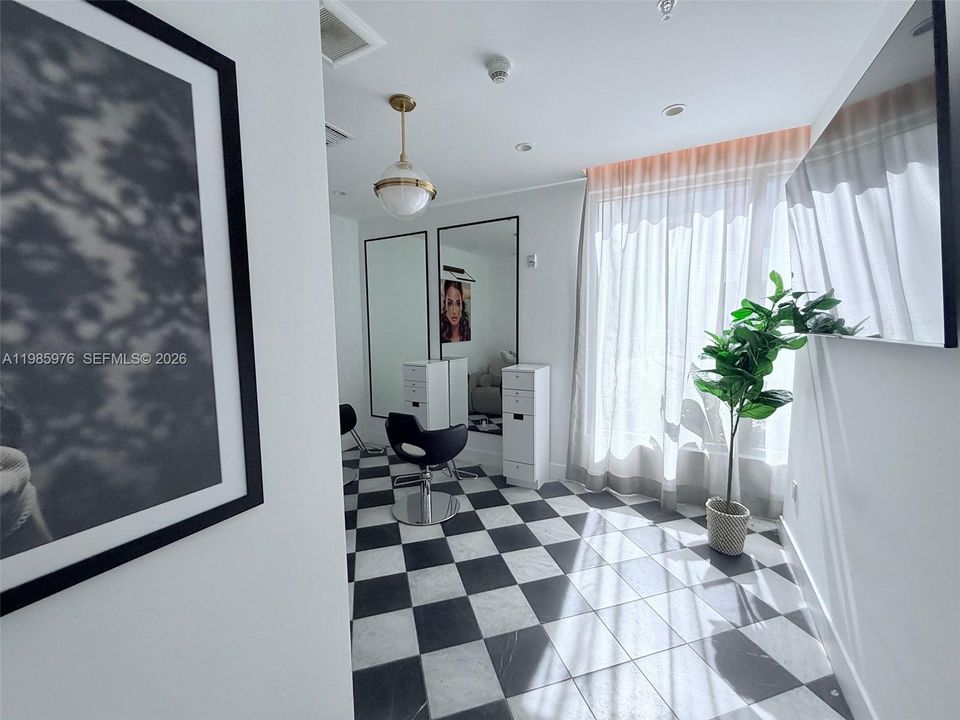 出租: $56 (0 贝兹, 0 浴室, 0 平方英尺)