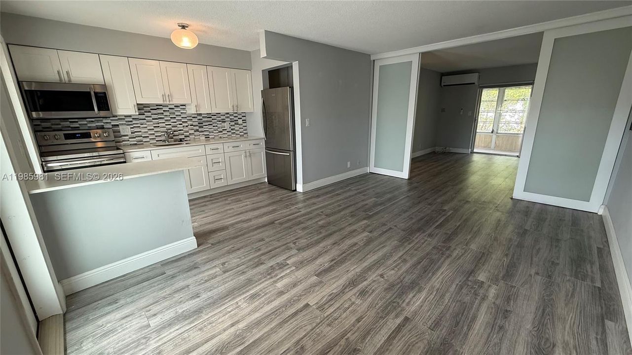 В аренду: $1,600 (1 спален, 1 ванн, 560 Квадратных фут)