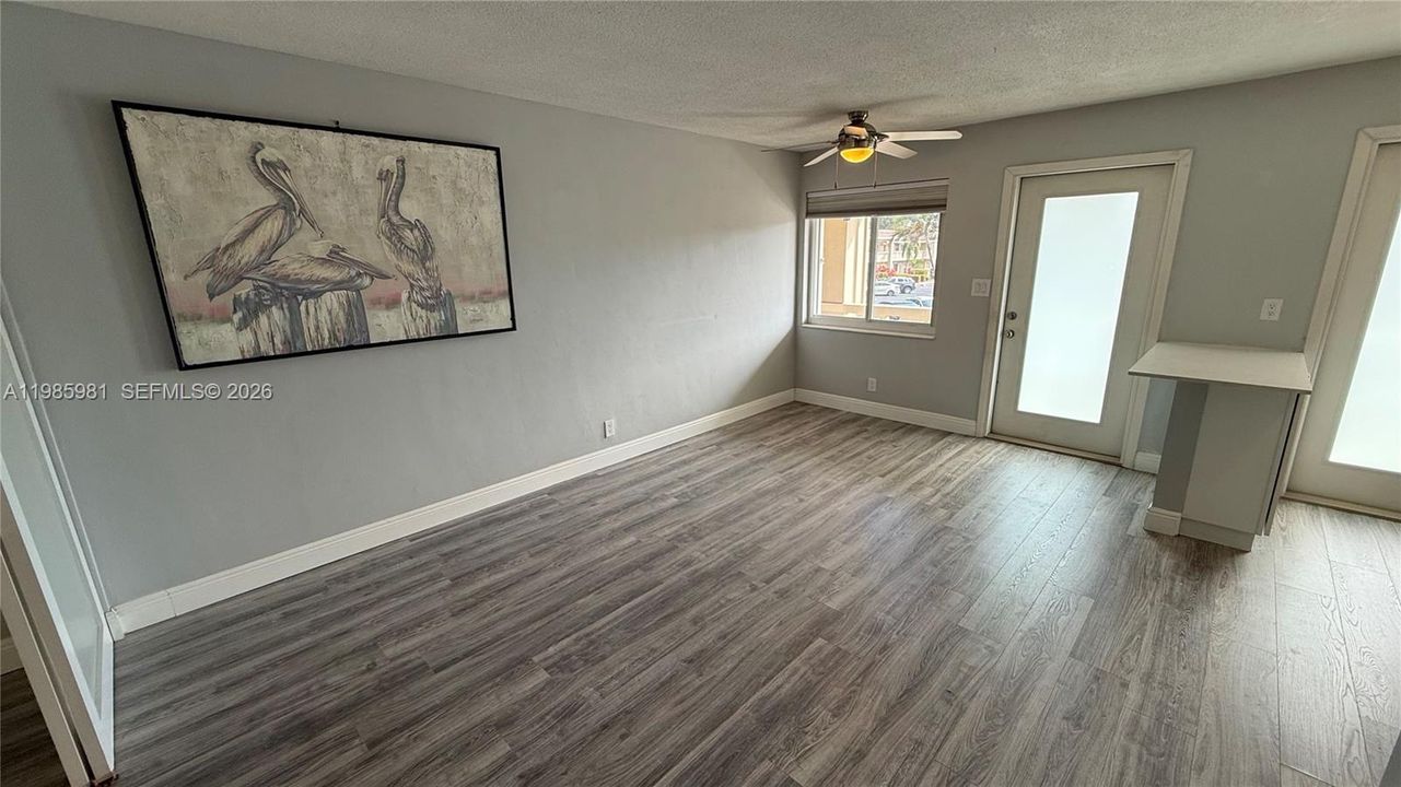 В аренду: $1,600 (1 спален, 1 ванн, 560 Квадратных фут)