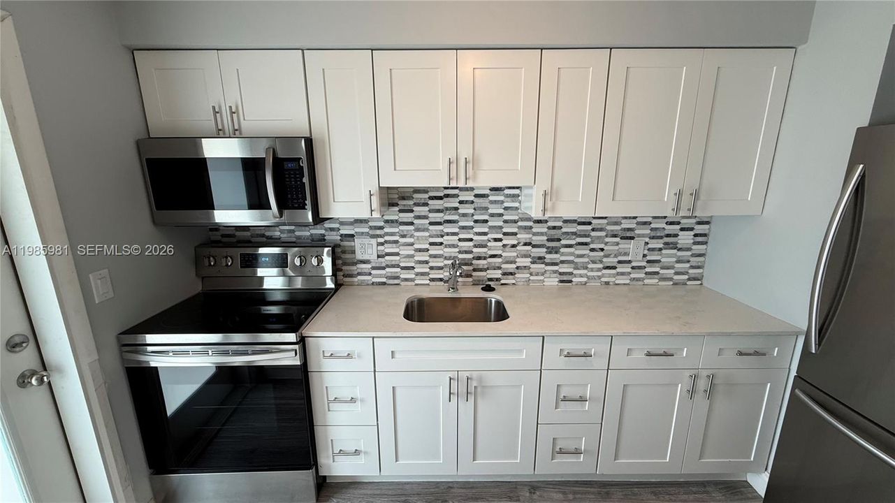 В аренду: $1,600 (1 спален, 1 ванн, 560 Квадратных фут)