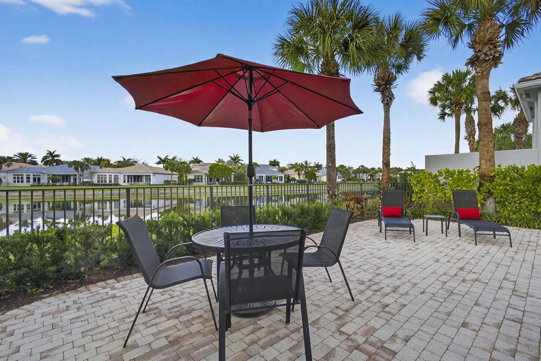 Outdoor Eating