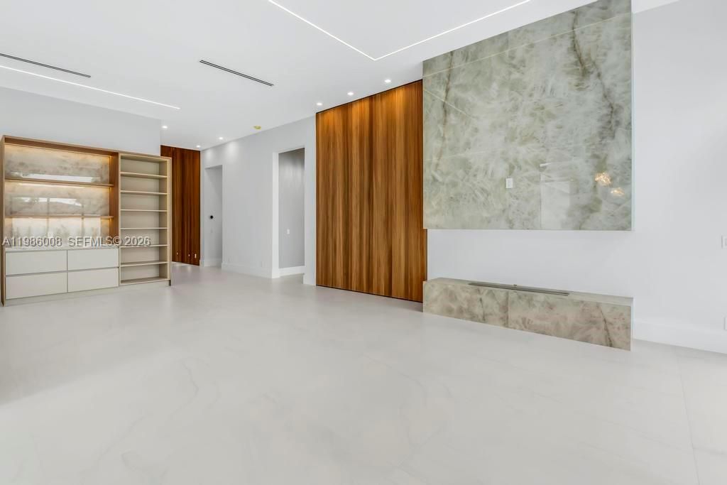 Vendido Recientemente: $2,700,000 (4 camas, 4 baños, 0 Pies cuadrados)