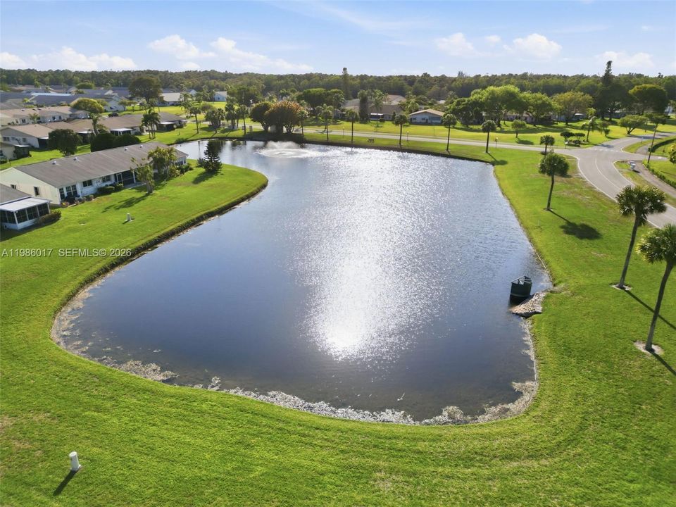 For Sale: $222,000 (2 beds, 2 baths, 1250 Square Feet)