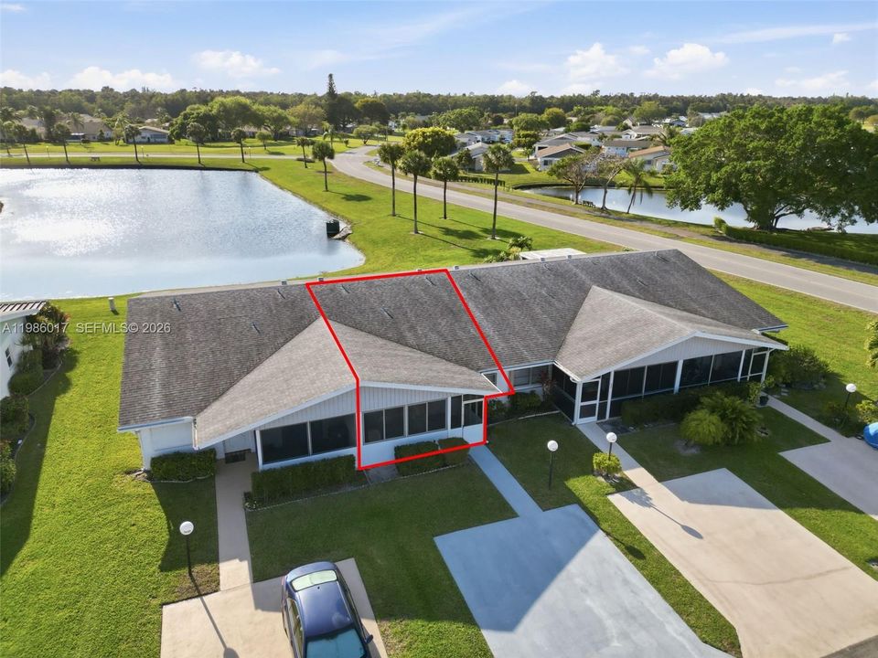 For Sale: $222,000 (2 beds, 2 baths, 1250 Square Feet)