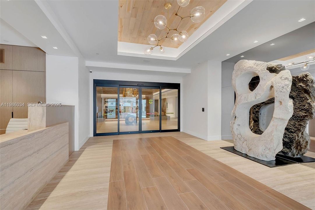 For Sale: $760,000 (0 beds, 1 baths, 760 Square Feet)