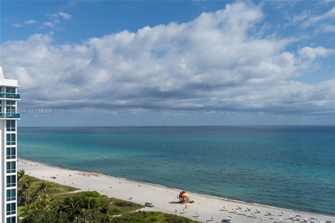 For Sale: $760,000 (0 beds, 1 baths, 760 Square Feet)