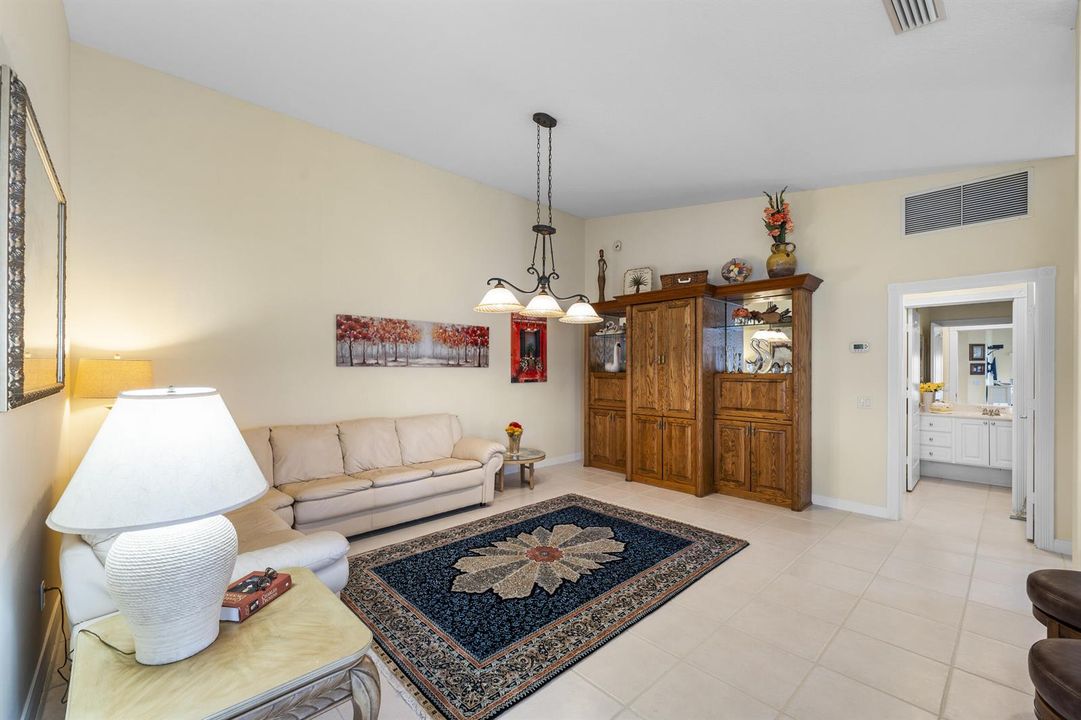Bonus Room/ Dining Room/Living Room
