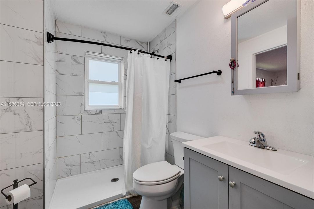 For Sale: $889,000 (3 beds, 2 baths, 1701 Square Feet)