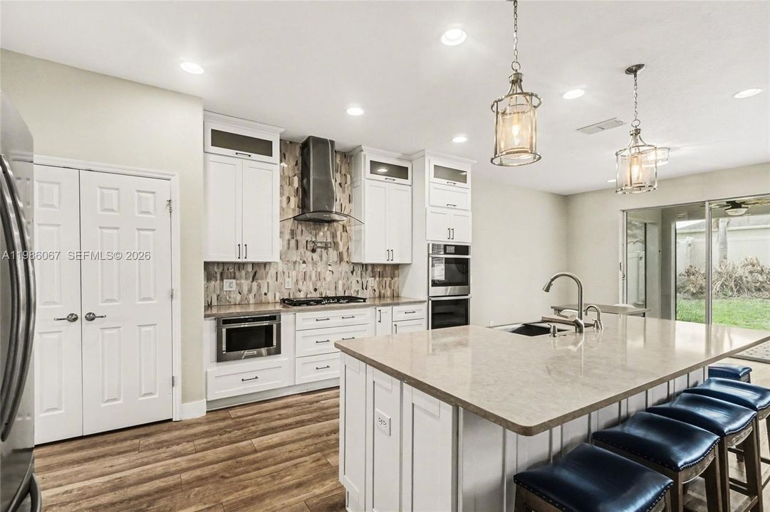 Recently Rented: $3,250 (5 beds, 3 baths, 3298 Square Feet)