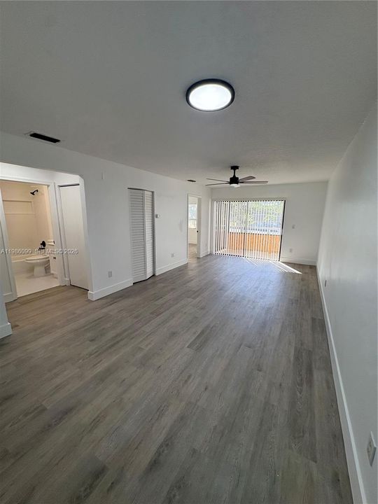 En Renta: $2,150 (2 camas, 2 baños, 875 Pies cuadrados)