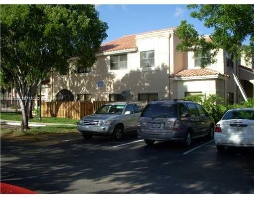 Active With Contract: $2,795 (3 beds, 2 baths, 1560 Square Feet)