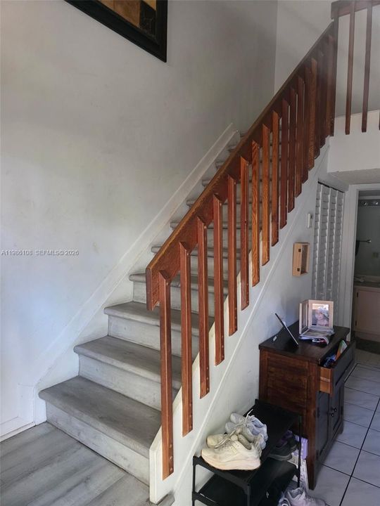 Active With Contract: $2,795 (3 beds, 2 baths, 1560 Square Feet)