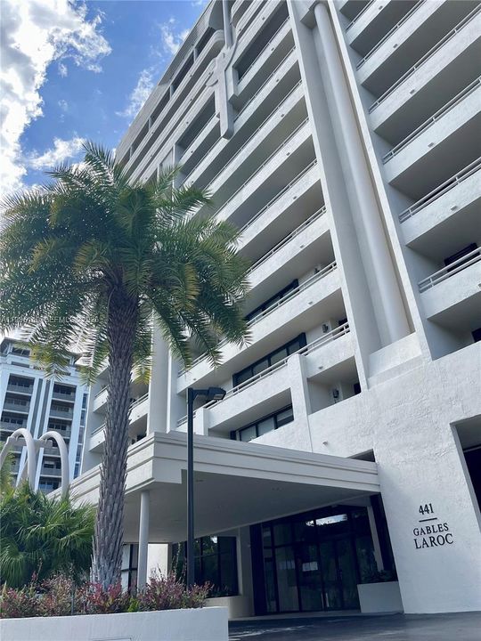 En Venta: $1,040,000 (3 camas, 2 baños, 1606 Pies cuadrados)