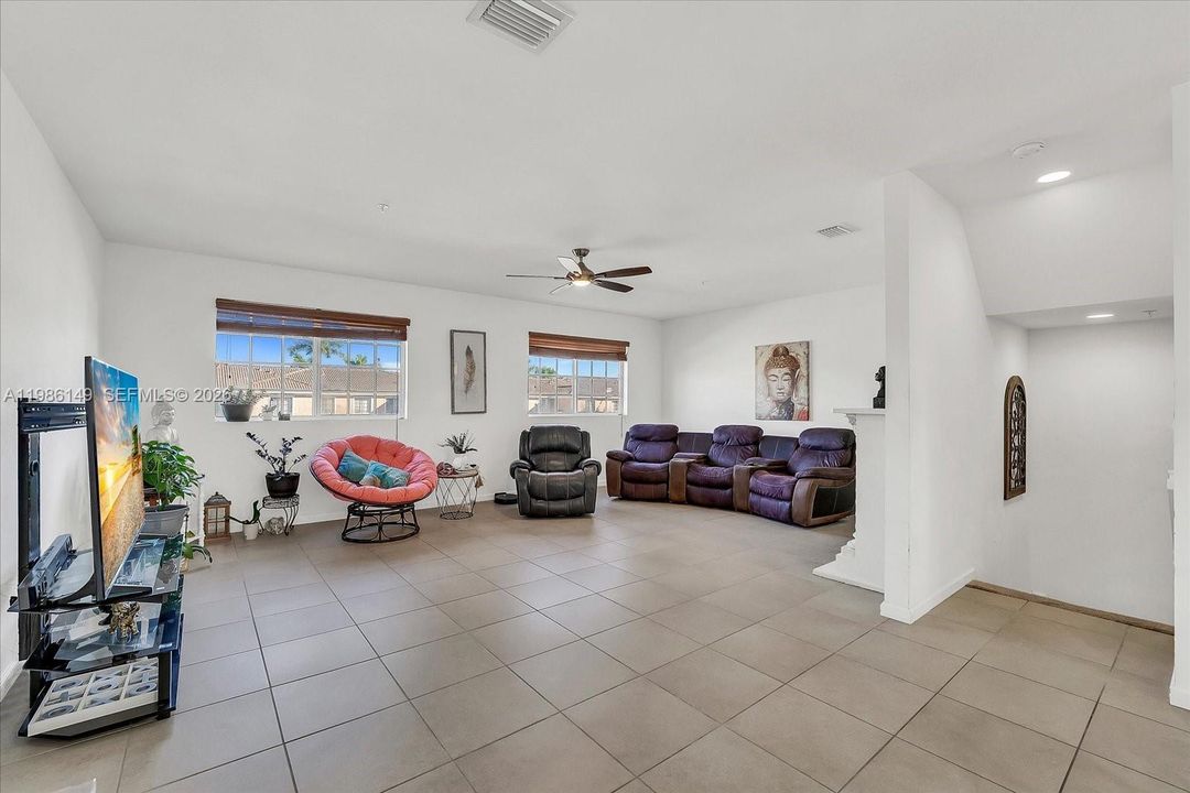 For Sale: $480,000 (4 beds, 3 baths, 2415 Square Feet)