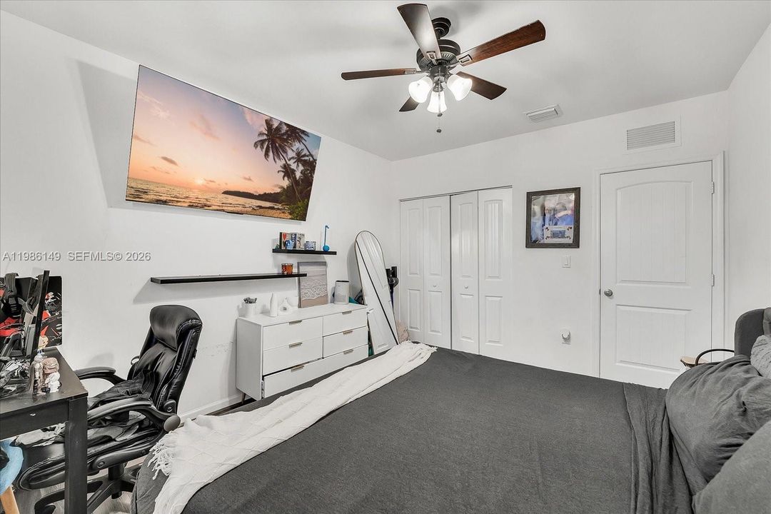 For Sale: $480,000 (4 beds, 3 baths, 2415 Square Feet)