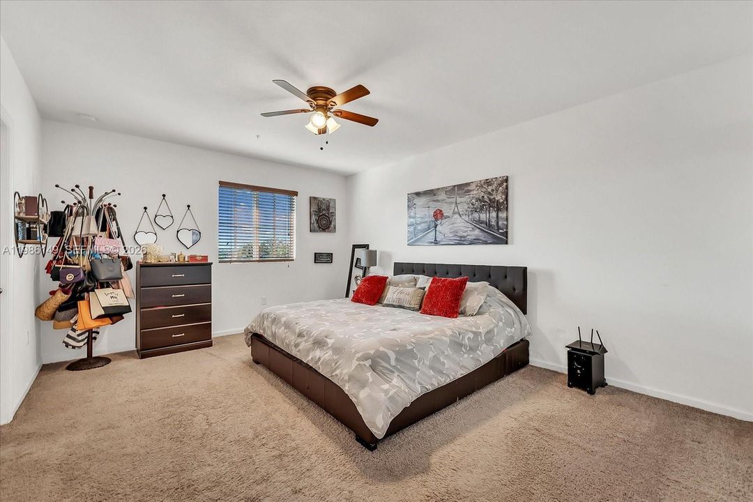 For Sale: $480,000 (4 beds, 3 baths, 2415 Square Feet)